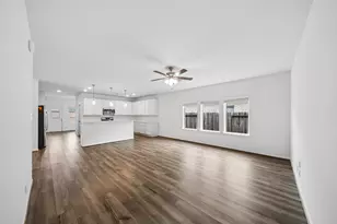 15218 White Moss Dr, New Caney, TX 77357 - Photo 4