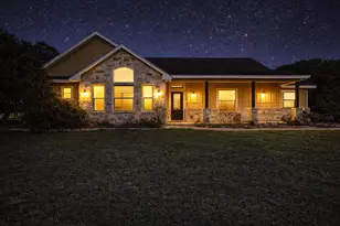 266 Stone Oak, Inez, TX 77968 - Photo 2