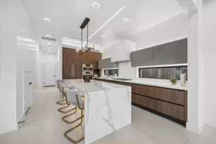 2218 Gostick St, Houston, TX 77008 - Photo 14