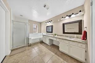 9319 Bayou Bluff Dr, Spring, TX 77379 - Photo 18