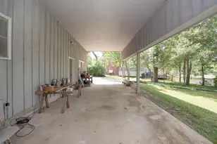 303 Lakeshore Dr, Taylor Lake Village, TX 77586 - Photo 38