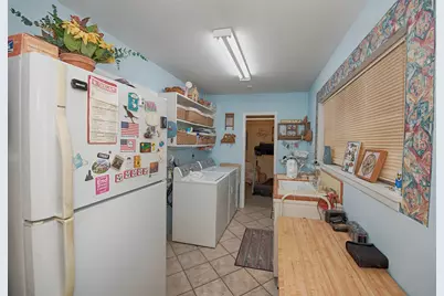 303 Lakeshore Drive, Taylor Lake Village, TX 77586 - Photo 32