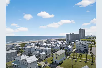 730 Beachtown Passage, Galveston, TX 77550 - Photo 4