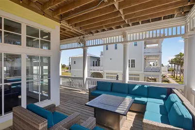 730 Beachtown Passage, Galveston, TX 77550 - Photo 12