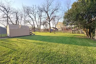 3103 9th St, Bay City, TX 77414 - Photo 20