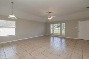 5500 N Buffalo Cir, Willis, TX 77378 - Photo 6