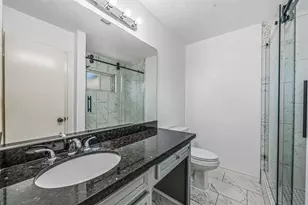 9227 Vickijohn Dr, Houston, TX 77031 - Photo 22