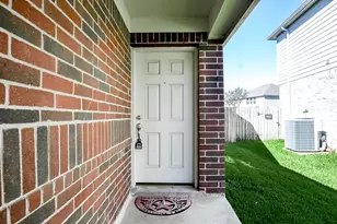 19603 Hancock Oak St, Cypress, TX 77429 - Photo 4