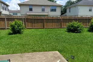 16142 Crooked Arrow Dr, Sugar Land, TX 77498 - Photo 10