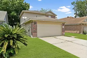2106 Tomlinson Trail Dr, Houston, TX 77067 - Photo 2