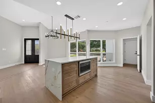 2302 Ashford Hollow Ln, Houston, TX 77077 - Photo 32