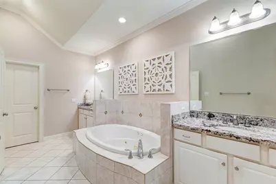 610 Leverkuhn Street, Houston, TX 77007 - Photo 24