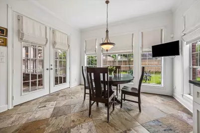 4503 Holly Street, Bellaire, TX 77401 - Photo 14