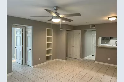 1880 White Oak Drive #103, Houston, TX 77009 - Photo 4