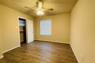 24714 Thornbluff Briar Trl, Houston, TX 77336 - Photo 16