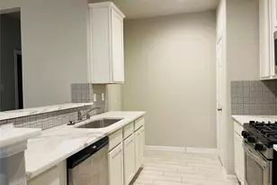 24714 Thornbluff Briar Trl, Houston, TX 77336 - Photo 8