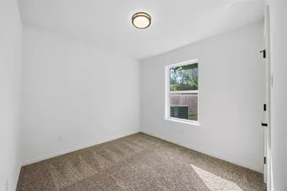 902 Ringold Street #B, Houston, TX 77088 - Photo 14