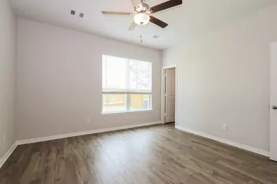 15652 Plum Brook Drive, Conroe, TX 77303 - Photo 10