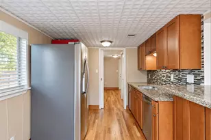 706 S Blackwell St, La Porte, TX 77571 - Photo 10