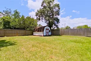706 S Blackwell St, La Porte, TX 77571 - Photo 22