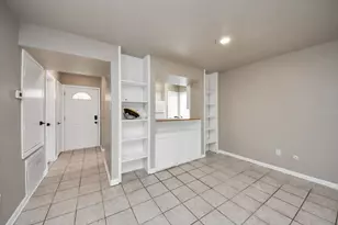 10075 Westpark Dr, Houston, TX 77042 - Photo 12