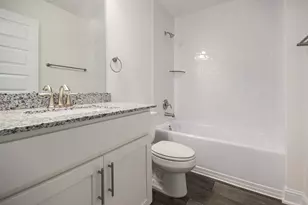 204 Bryan Wy, Angleton, TX 77515 - Photo 16