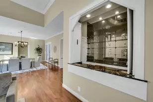 9410 Briar Forest Dr, Houston, TX 77063 - Photo 2