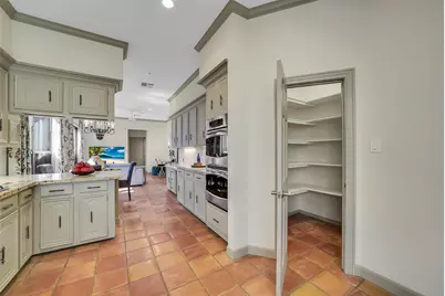 9410 Briar Forest Drive, Houston, TX 77063 - Photo 28