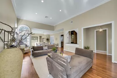 9410 Briar Forest Drive, Houston, TX 77063 - Photo 2