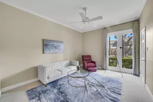 9410 Briar Forest Dr, Houston, TX 77063 - Photo 30