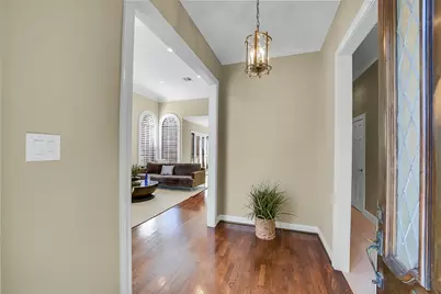 9410 Briar Forest Drive, Houston, TX 77063 - Photo 10