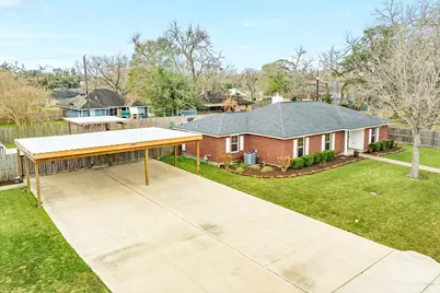 509 Humble Drive, West Columbia, TX 77486 - Photo 1