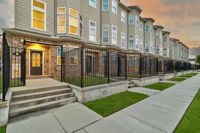 2020 McGowen Street #M, Houston, TX 77004 - Photo 2