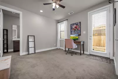 3411 Kensington Yellow Place, Houston, TX 77008 - Photo 4