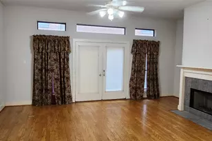 9821 Meredith Elise Ct, Houston, TX 77025 - Photo 10