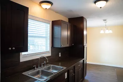 3108 Rey Avenue, Baytown, TX 77521 - Photo 10