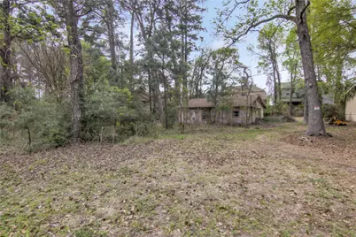 18207 Lark Lane, Conroe, TX 77384 - Photo 14