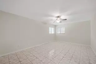 15522 Winter Briar Dr, Houston, TX 77489 - Photo 12