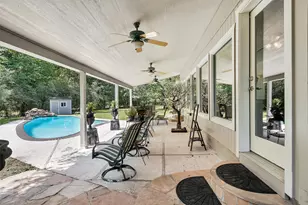 10135 Wahrenberger Rd, Conroe, TX 77304 - Photo 2