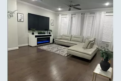 10609 Centre Forest Drive, Houston, TX 77043 - Photo 14