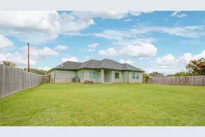 62 Ivy Court, Jones Creek, TX 77541 - Photo 32