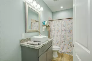 62 Ivy Ct, Jones Creek, TX 77541 - Photo 6