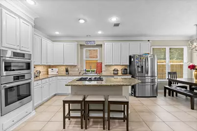 27 E Artist Grove Circle, The Woodlands, TX 77382 - Photo 24