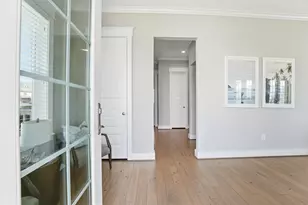 25719 Spotted Sandpiper Dr, Galveston, TX 77554 - Photo 2