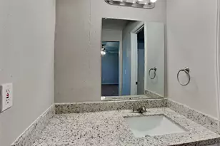 2315 Shadbury Ct, Houston, TX 77339 - Photo 10