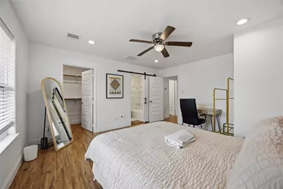 3515 Shelby Circle #A/B, Houston, TX 77051 - Photo 8