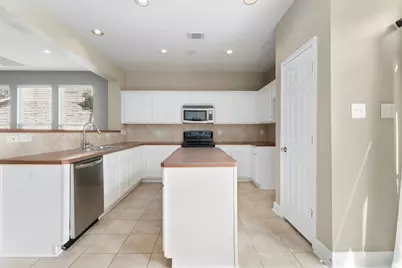 16042 Sweetwater Fields Lane, Tomball, TX 77377 - Photo 12