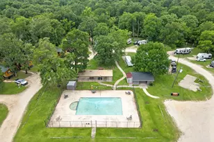 215 Center St, Cleveland, TX 77327 - Photo 32