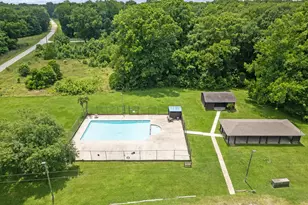 215 Center St, Cleveland, TX 77327 - Photo 36