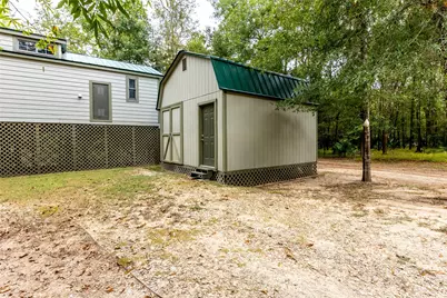 215 Center Street, Cleveland, TX 77327 - Photo 8